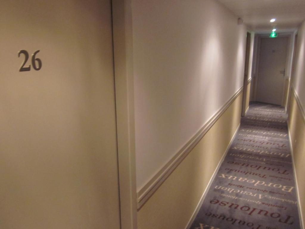 Hotel Ours Blanc - Wilson Toulouse